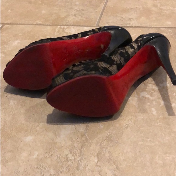 CLB Black Lace Peeptoe - Picture 4 of 5